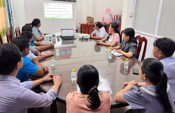 PHƯỜNG THANH ĐIỀN TẬP HUẤN CÔNG TÁC DÂN CHỦ Ở CƠ SỞ VÀ TUYÊN TRUYỀN PHÁP LUẬT